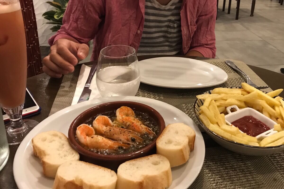 タパスラズリのディナー