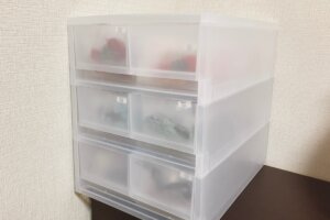 刺繍糸を無印の透明ケースに収納